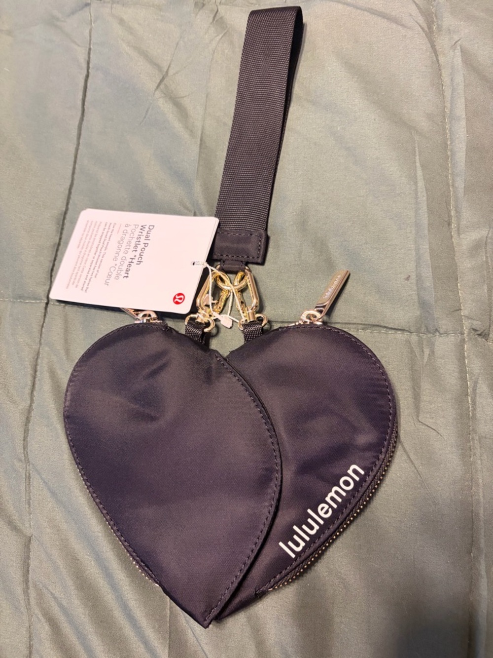 lululemon athletica Heart Wristlet Pouch in Black/gold - Picture 2 of 7